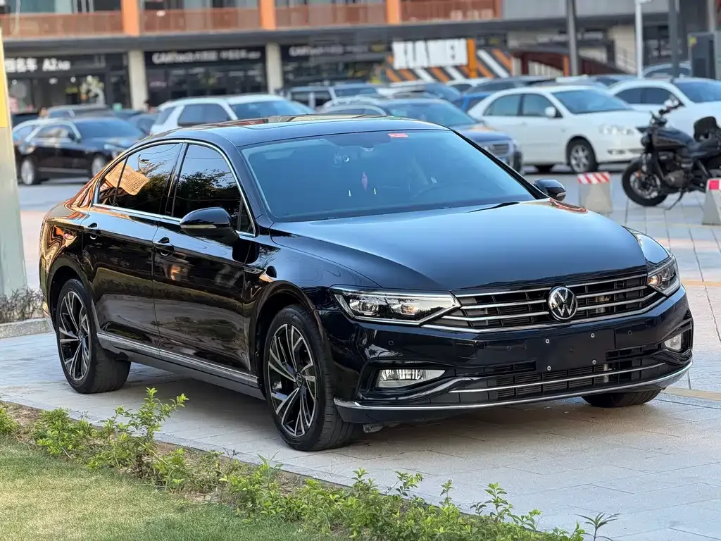 Volkswagen Magotan 2022 из CN, фото 3