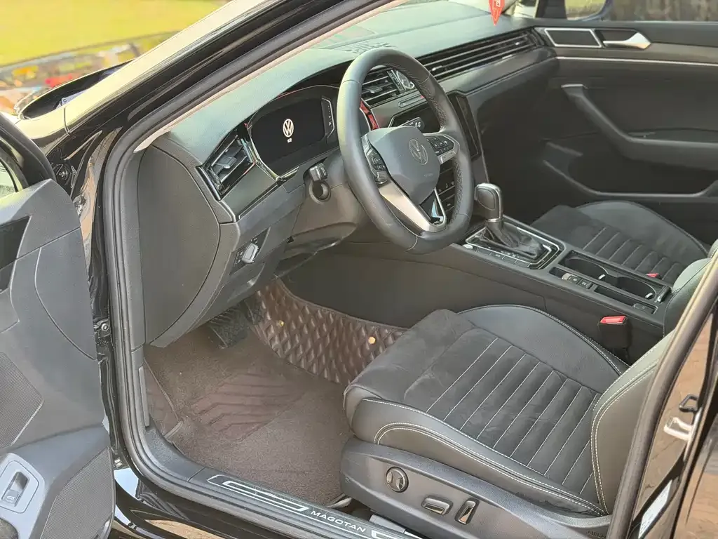 Volkswagen Magotan 2022 из CN, фото 4