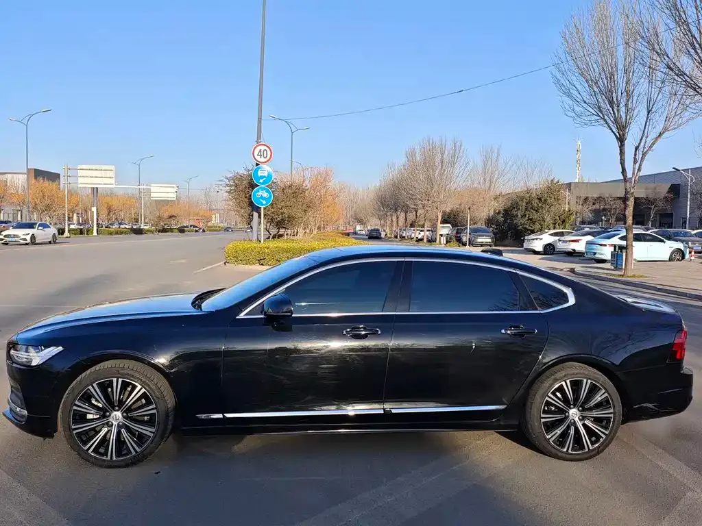 Volvo S90 2022 из CN, фото 10