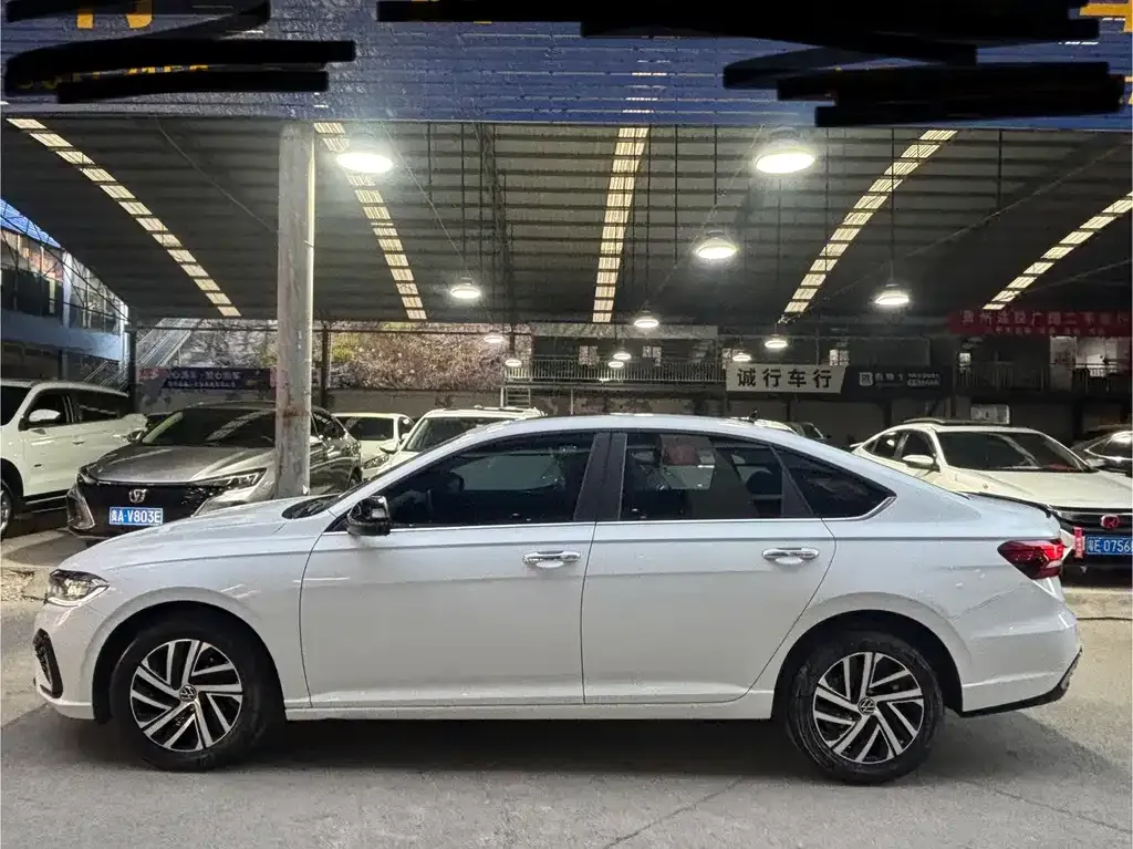 Volkswagen Lavida 2023 из CN, фото 4