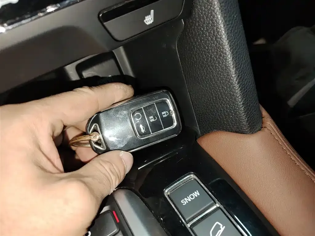 Honda UR-V 2023 из CN, фото 6