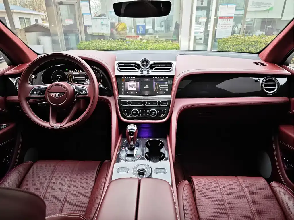 Bentley Bentayga 2021 из CN, фото 6