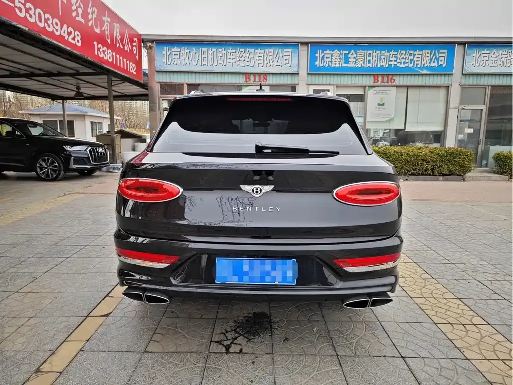 Bentley Bentayga 2021 из CN, фото 5