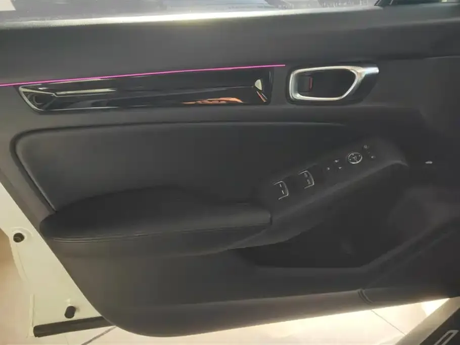 Honda Civic 2023 из CN, фото 7