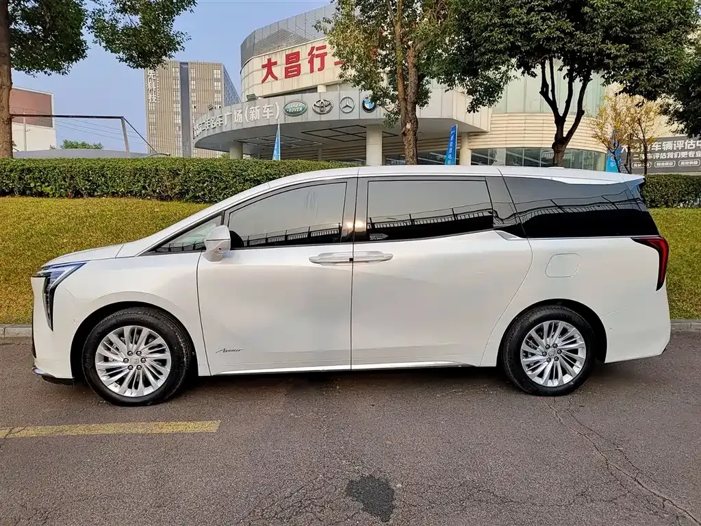 Buick Century 2024 из CN, фото 8