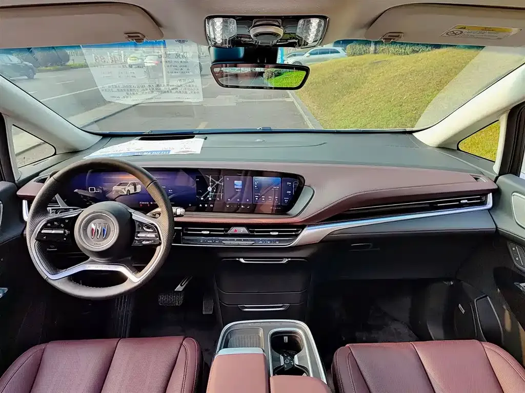 Buick Century 2024 из CN, фото 3