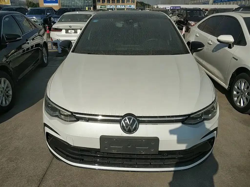 Volkswagen Golf 2022 из CN, фото 3