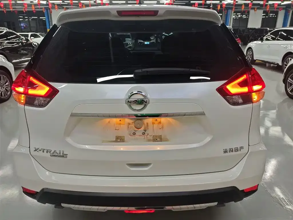 Nissan X-Trail 2023 из CN, фото 4