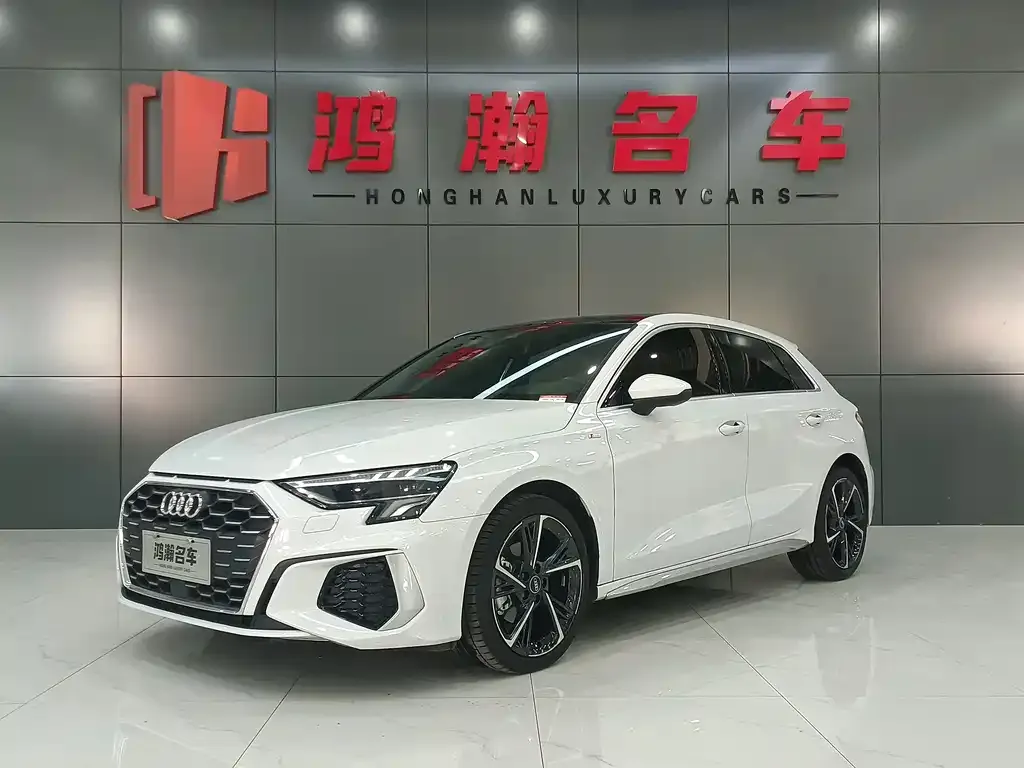 Audi A3 2024 из CN, фото 1