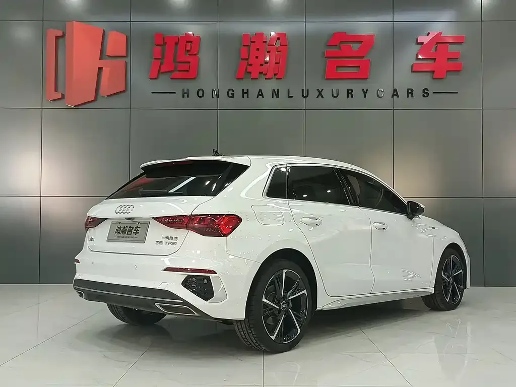 Audi A3 2024 из CN, фото 7