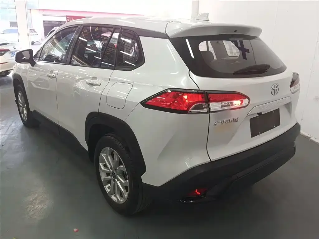 Toyota Frontlander 2022 из CN, фото 9