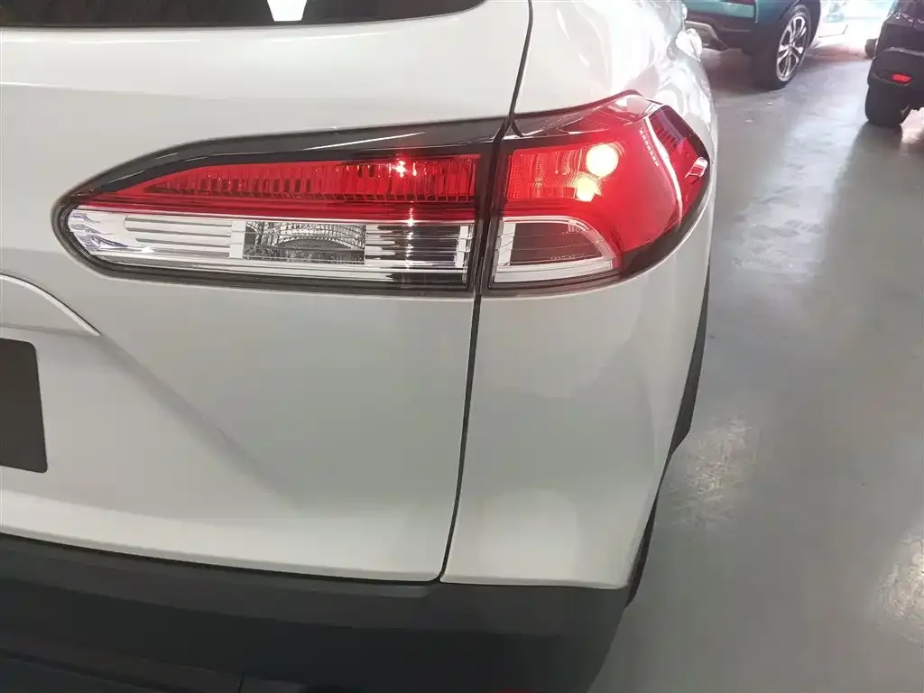 Toyota Frontlander 2022 из CN, фото 4