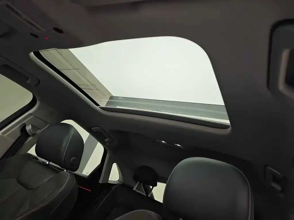 Audi Q3 Sportback 2021 из CN, фото 8