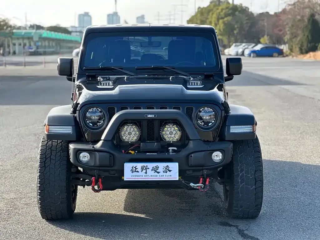 Jeep Wrangler 2024 из CN, фото 8