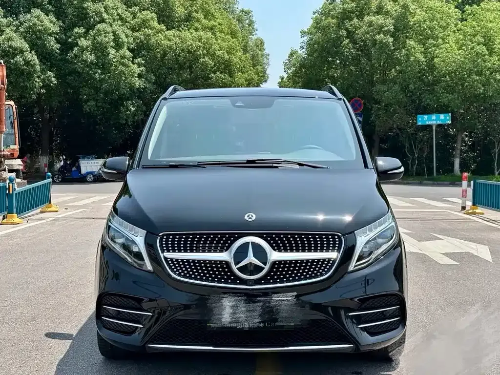 Mercedes-Benz V-Class 2022 из CN, фото 5