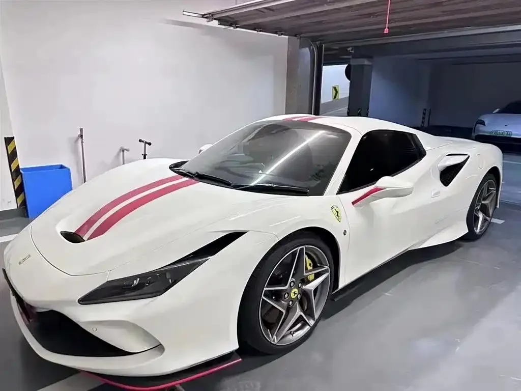Ferrari F8 2022 из CN, фото 1