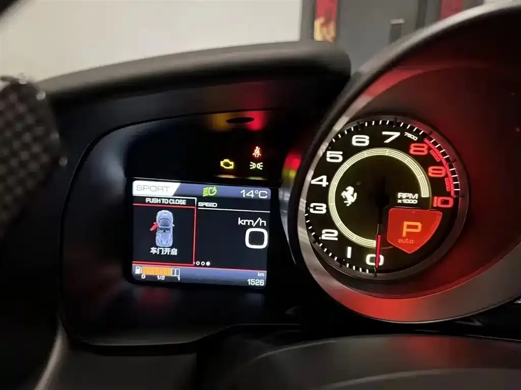 Ferrari F8 2022 из CN, фото 2