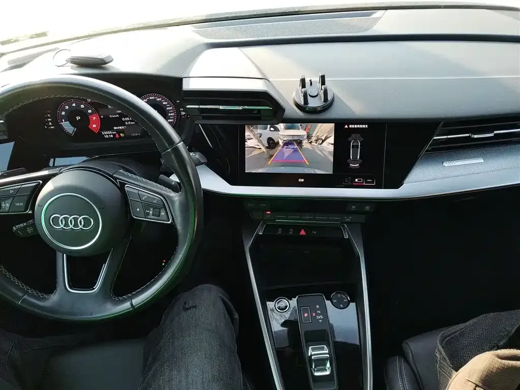 Audi A3 2024 из CN, фото 2
