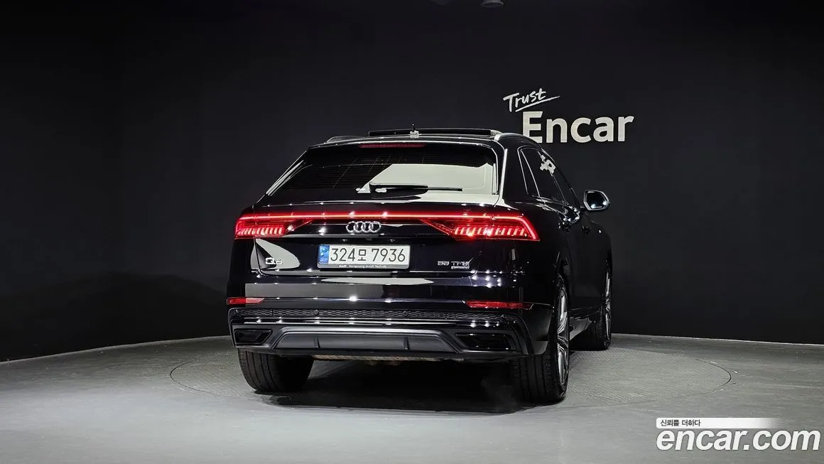 Audi Q8 2021 из KR, фото 2
