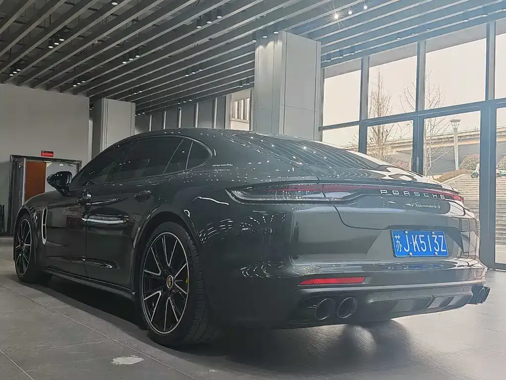 Porsche Panamera — фото 6