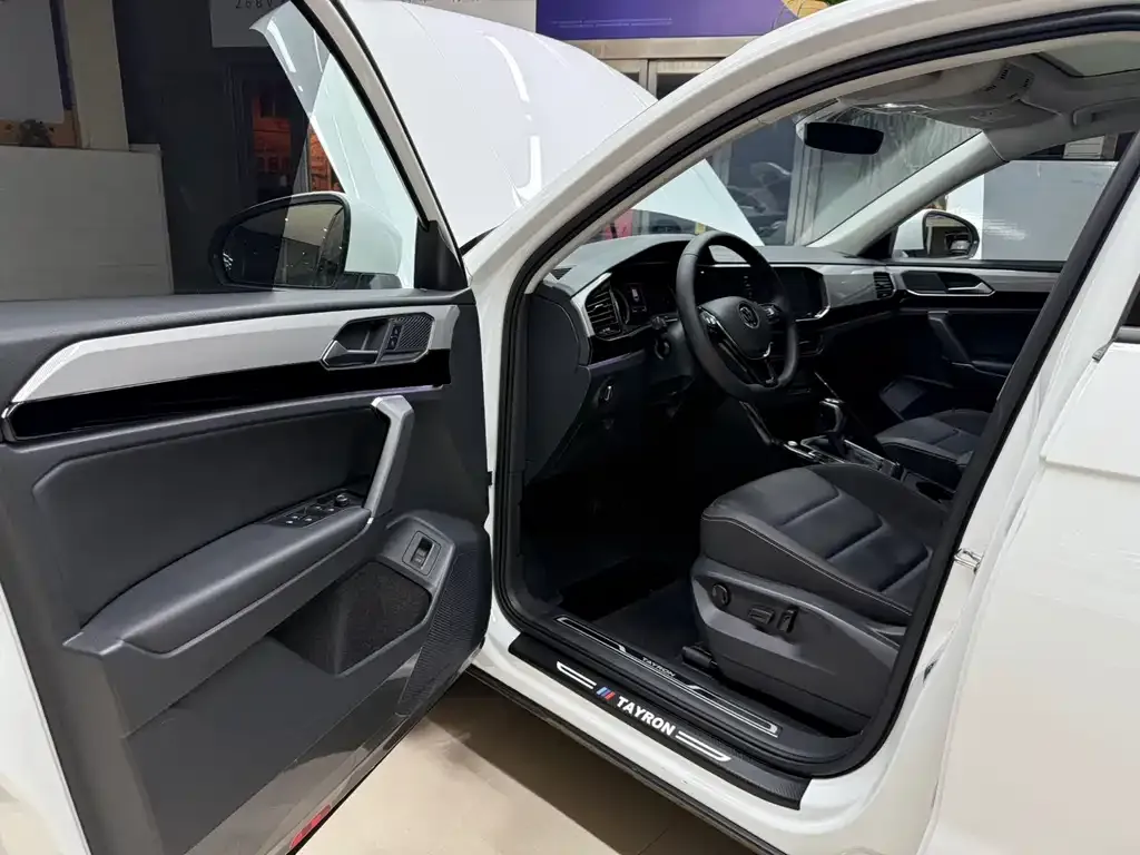 Volkswagen Tayron 2022 из CN, фото 8