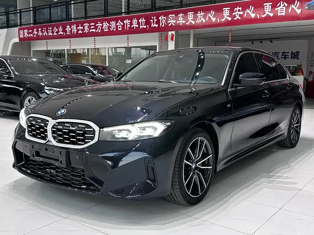 BMW 3 Series 2023 из CN, фото 1