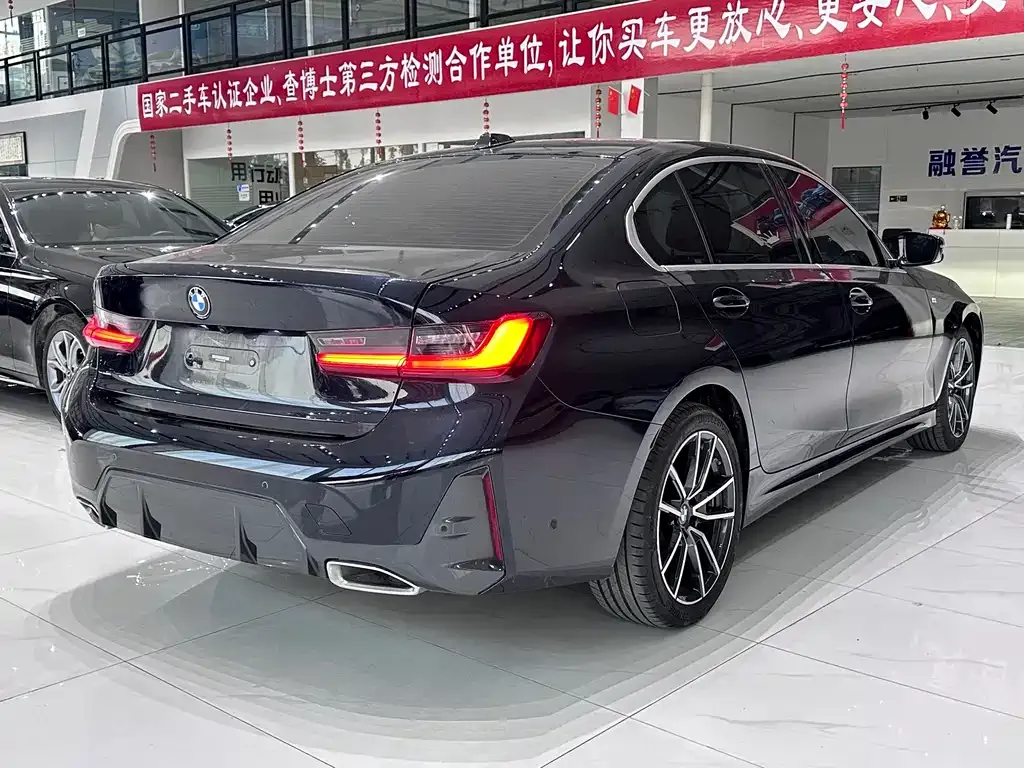 BMW 3 Series 2023 из CN, фото 7
