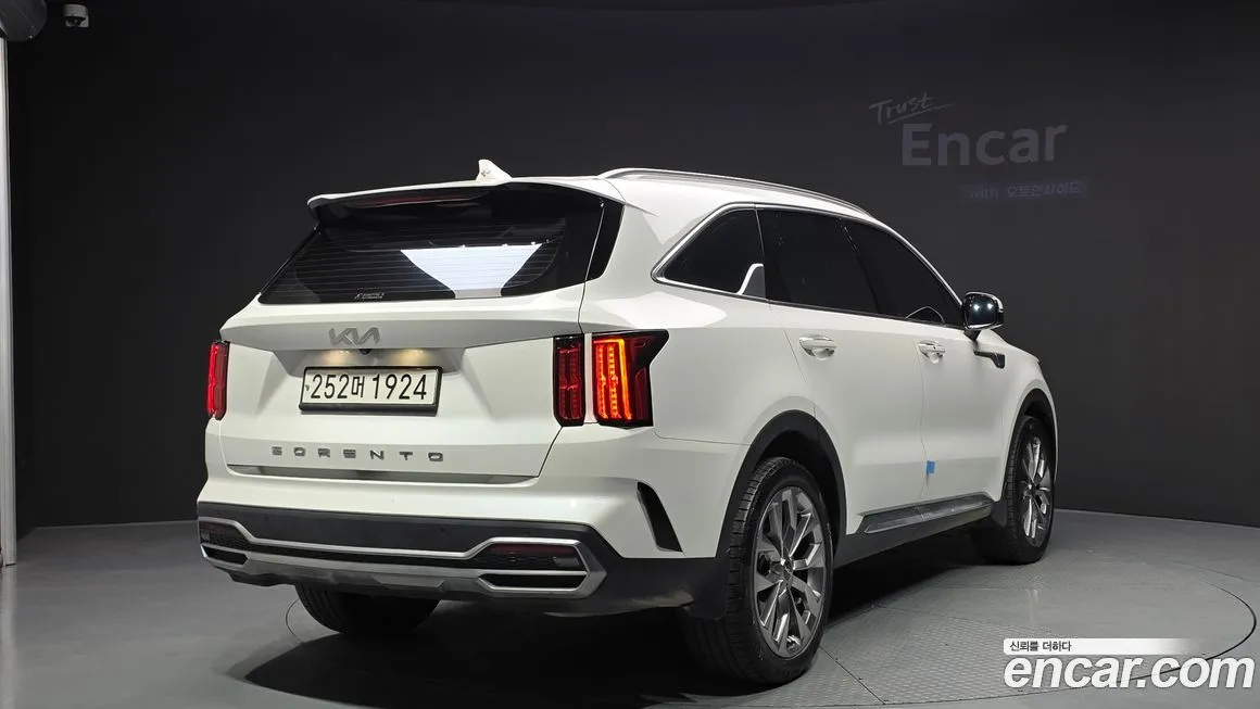 Kia Sorento 2022 из KR, фото 2