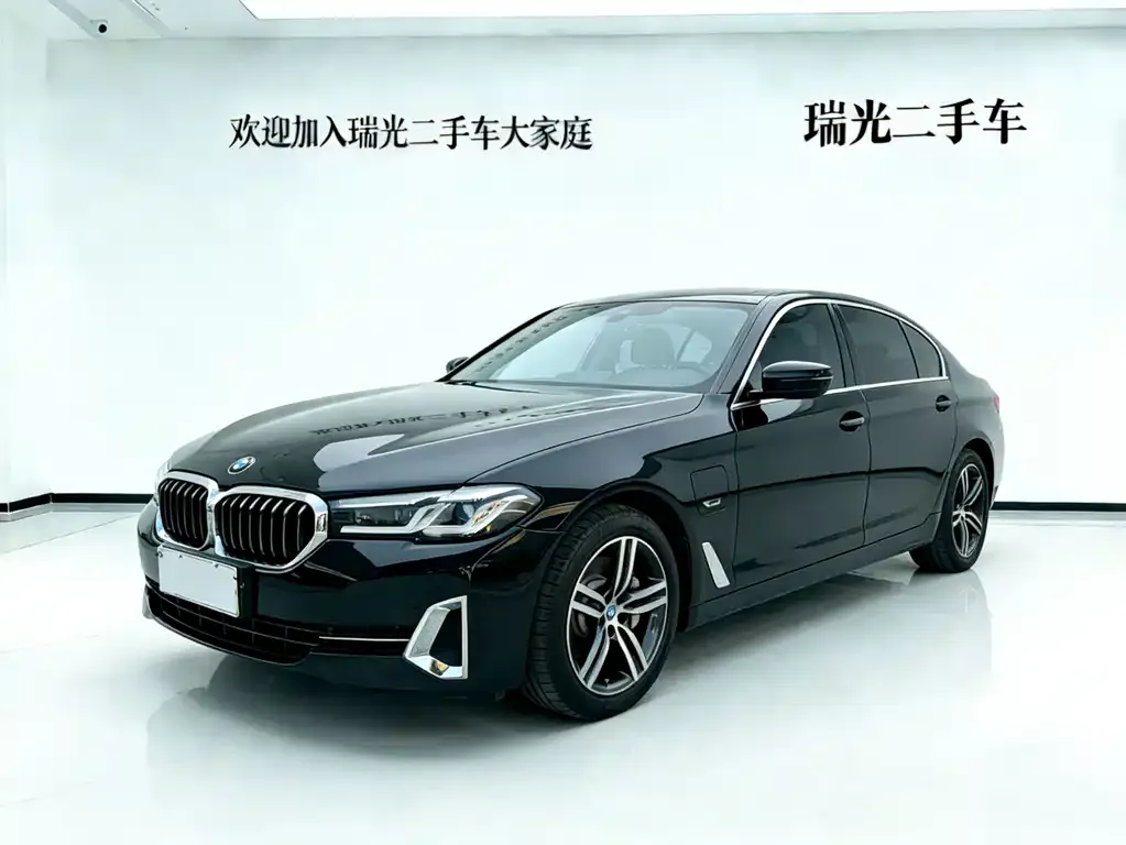 BMW 5 Series New Energy — фото 1
