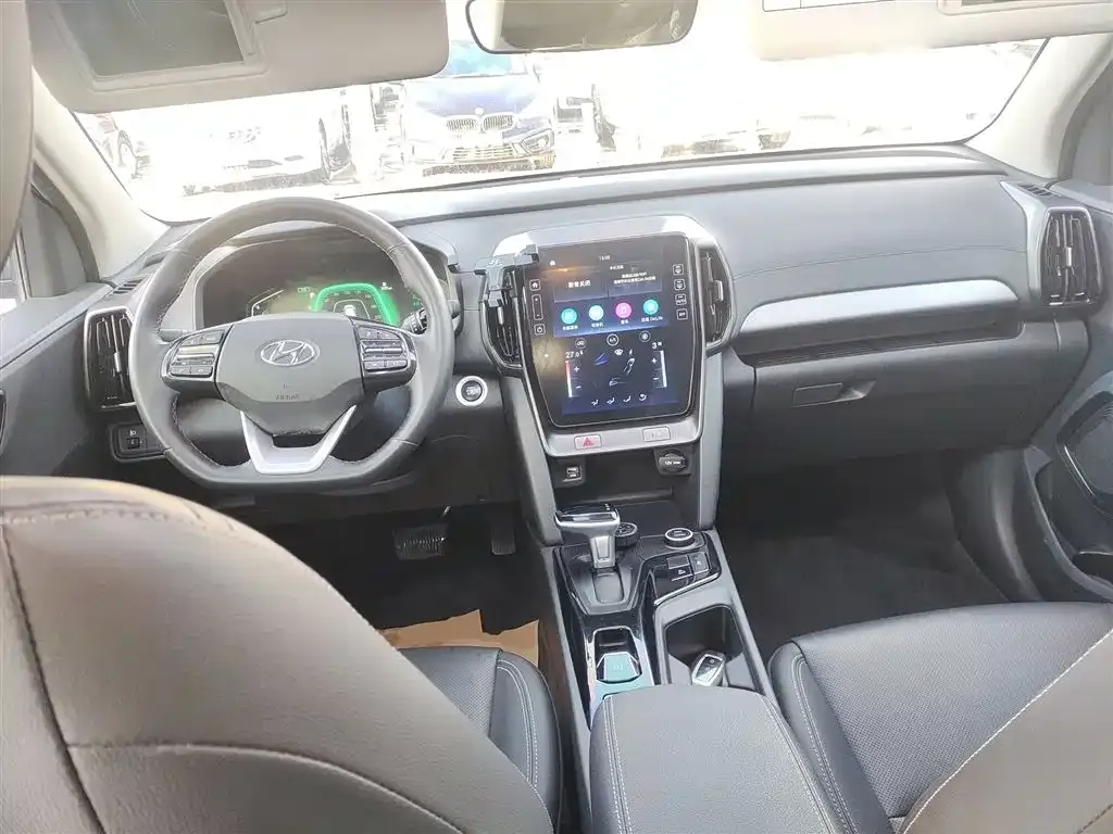 Hyundai ix35 — фото 10