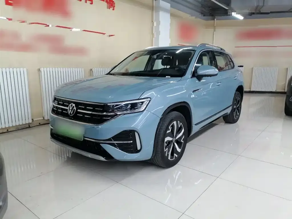 Volkswagen GTE PHEV 2023 из CN, фото 1