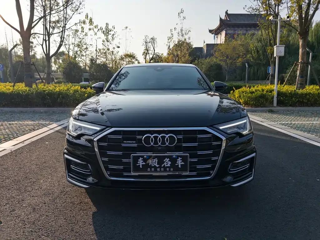 Audi A6L 2023 из CN, фото 10