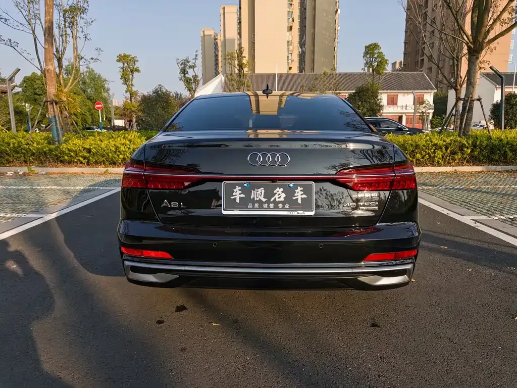 Audi A6L 2023 из CN, фото 7