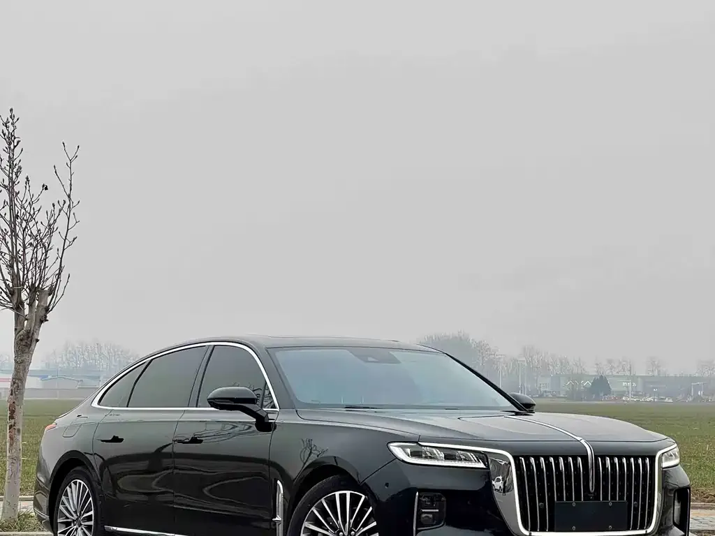 Hongqi H9 — фото 1