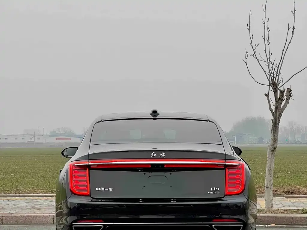 Hongqi H9 — фото 8
