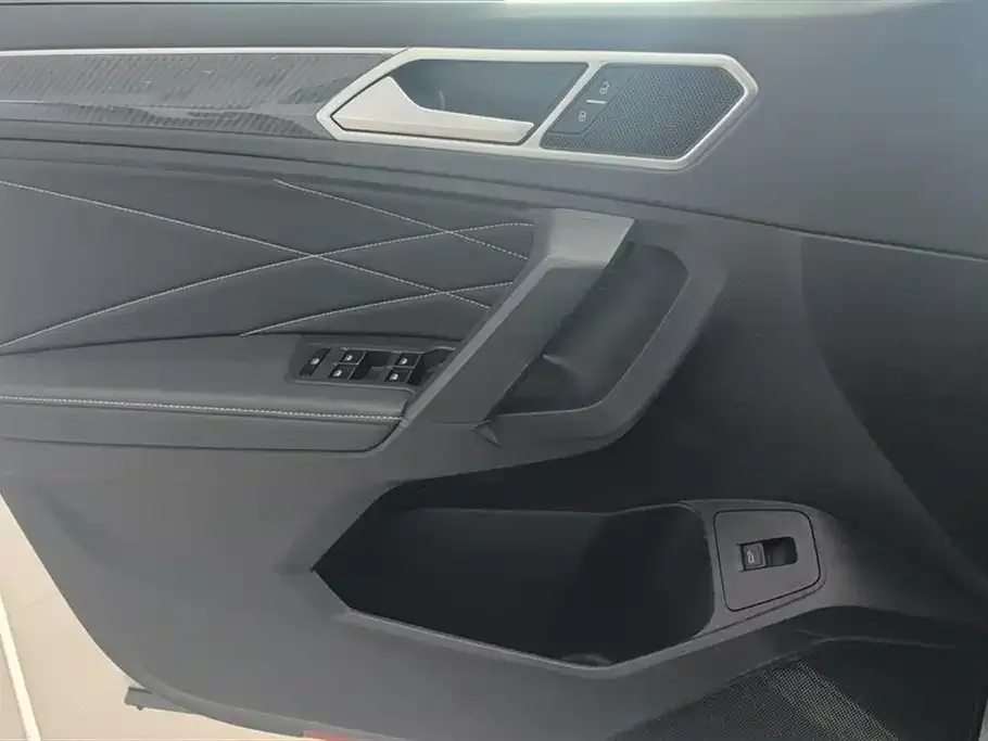 [object Object] Tiguan L 2024 из CN, фото 7