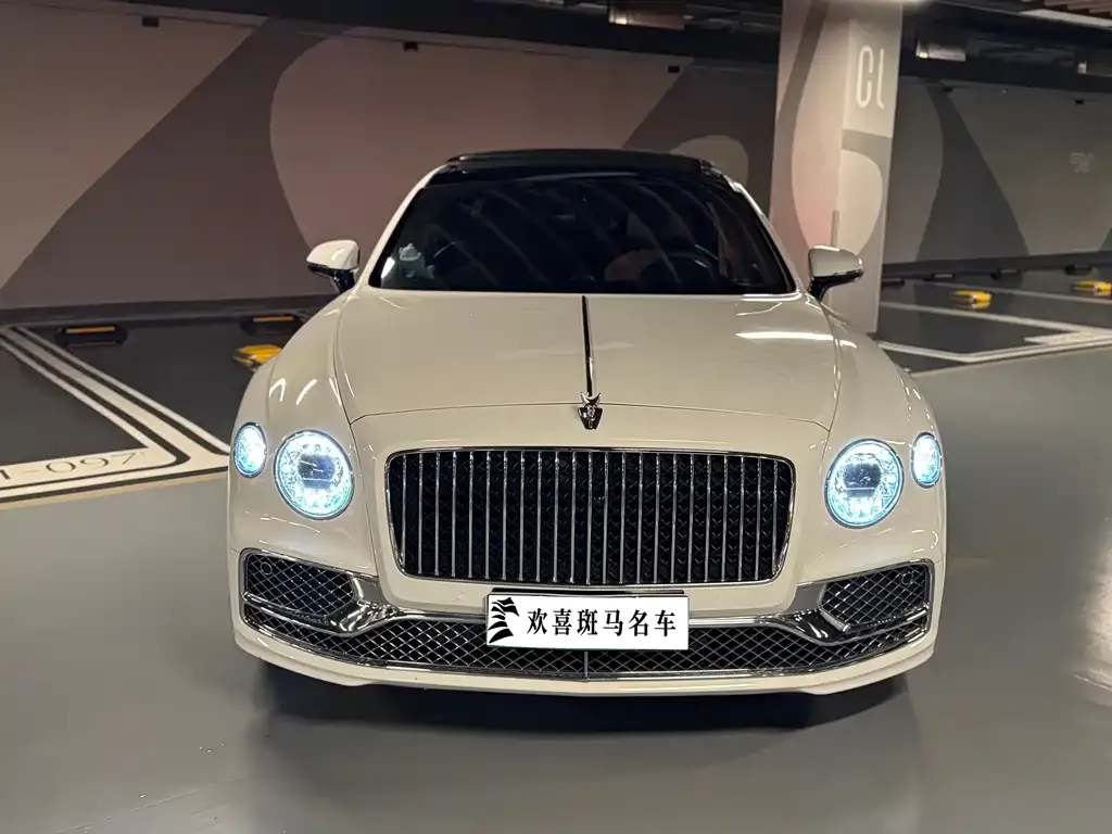 Bentley Flying Spur PHEV 2022 из CN, фото 4