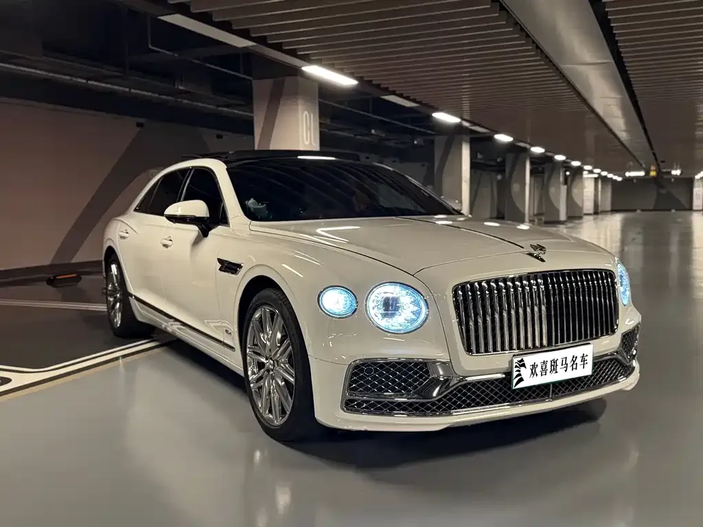 Bentley Flying Spur PHEV 2022 из CN, фото 6