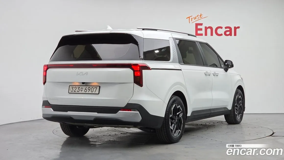 Kia Carnival 2024 из KR, фото 2