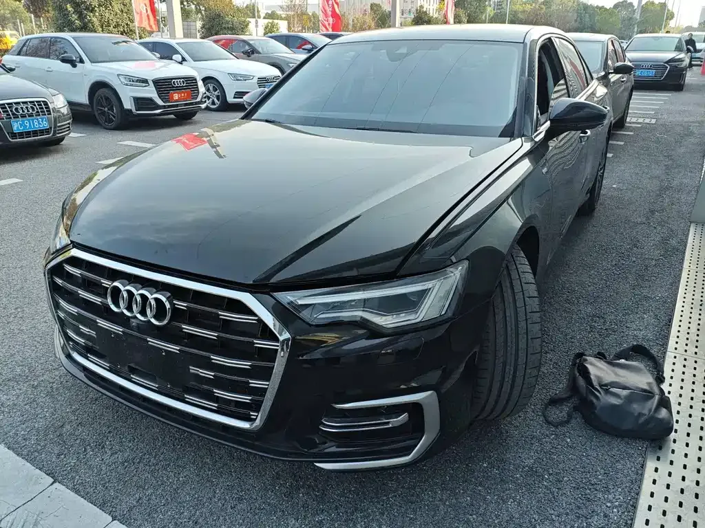 Audi A6L 2024 из CN, фото 1