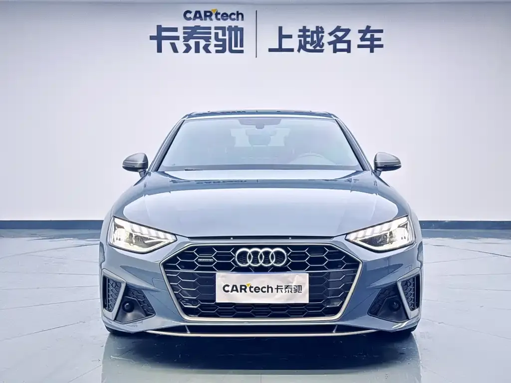 Audi A4L 2022 из CN, фото 3