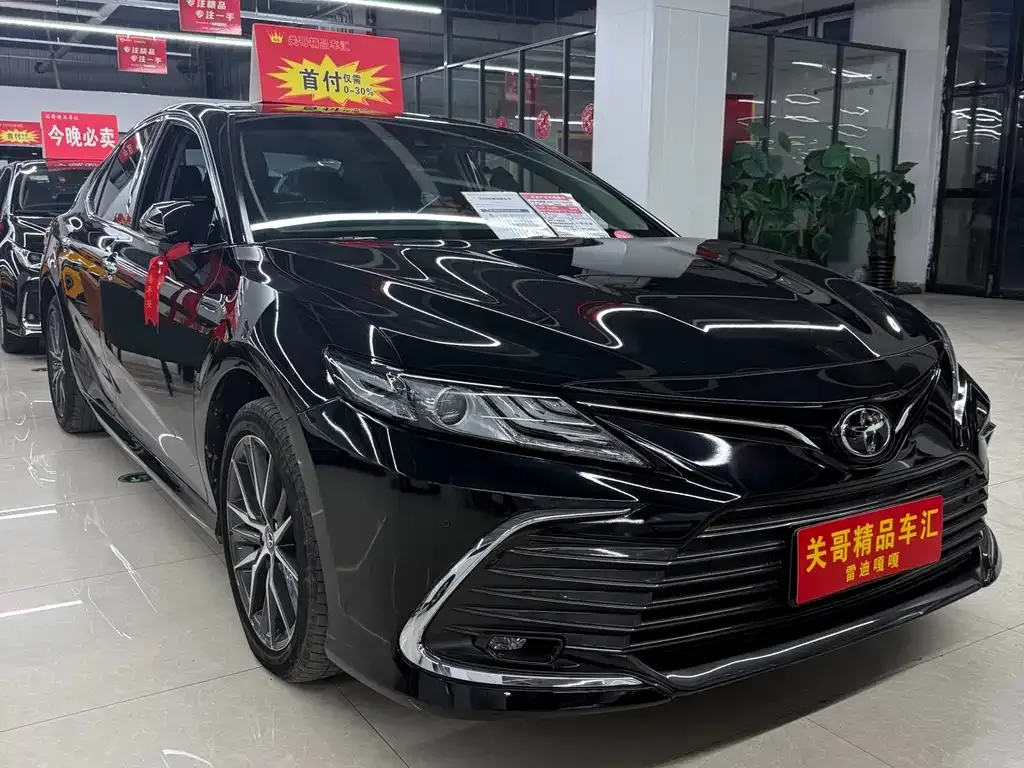 Toyota Camry 2021 из CN, фото 1