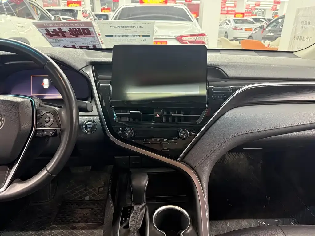 Toyota Camry 2021 из CN, фото 5