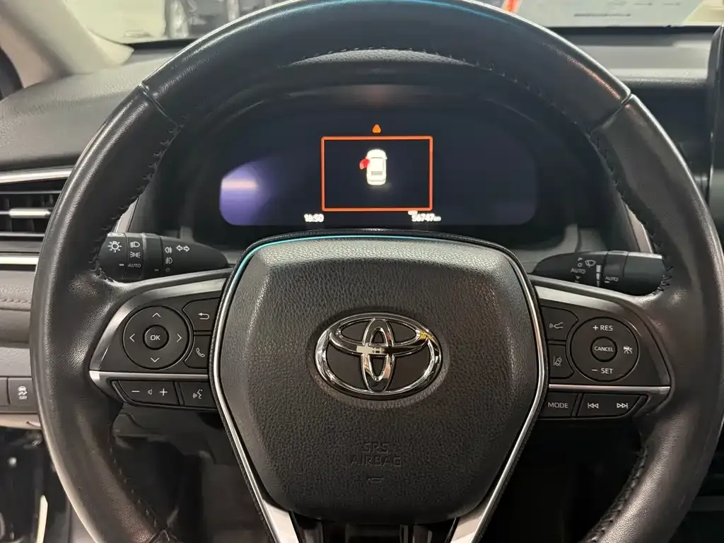 Toyota Camry 2021 из CN, фото 7