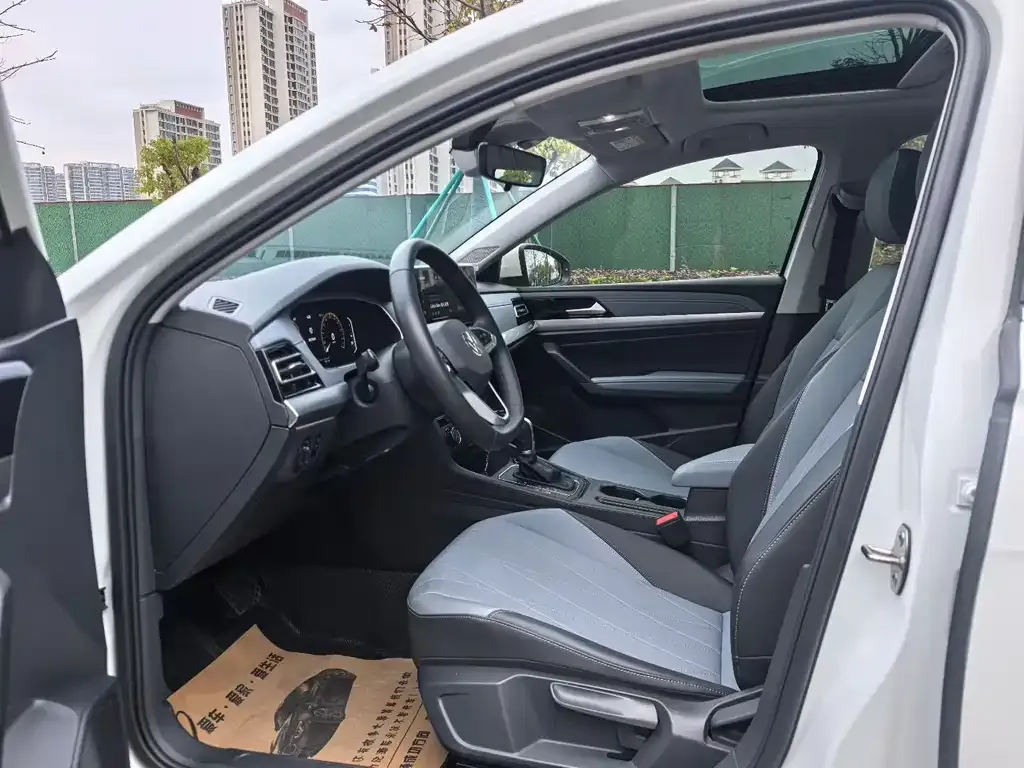 Volkswagen Lavida 2024 из CN, фото 4