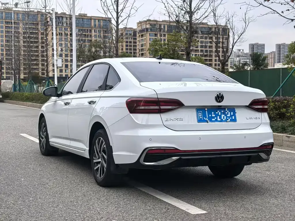 Volkswagen Lavida 2024 из CN, фото 8