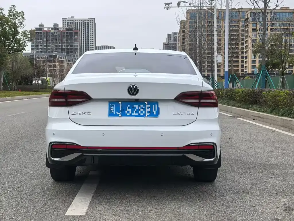 Volkswagen Lavida 2024 из CN, фото 5