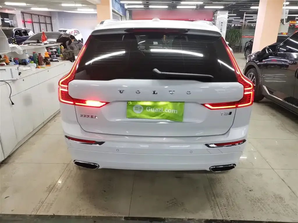 Volvo XC60 2021 из CN, фото 6