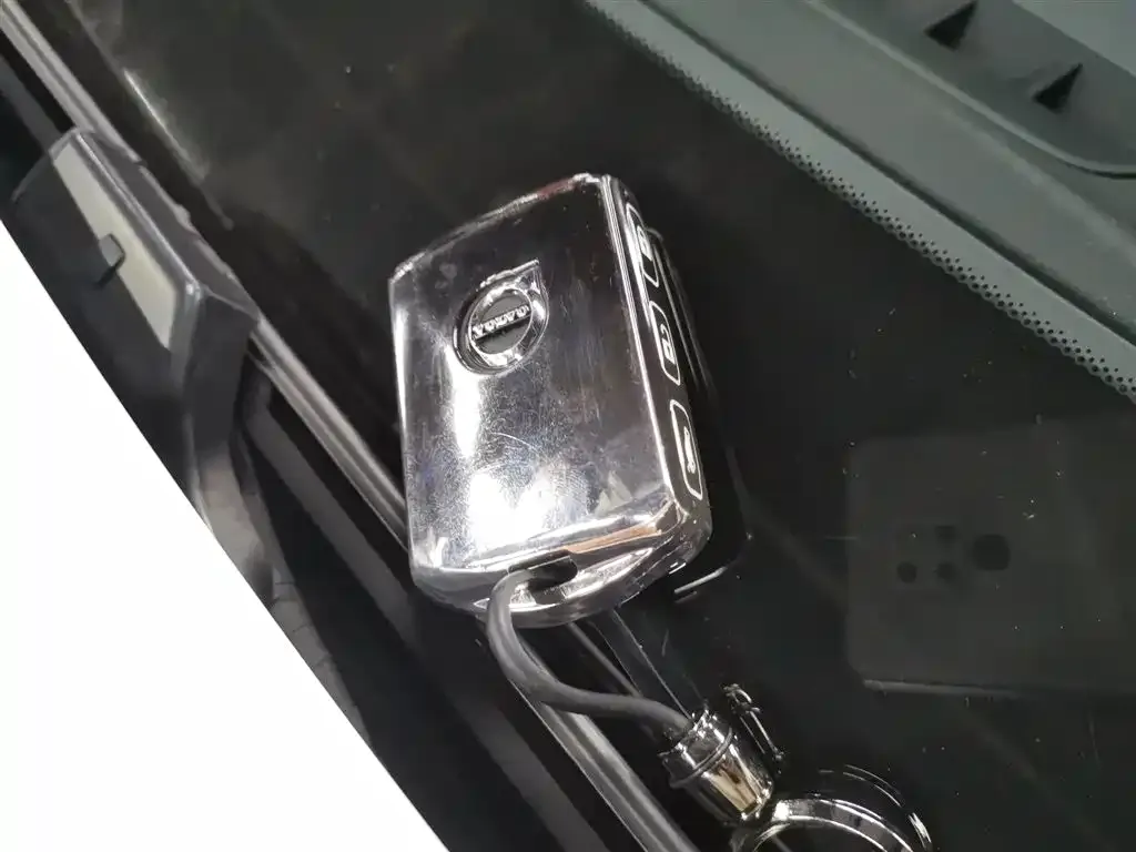 Volvo XC60 2021 из CN, фото 9