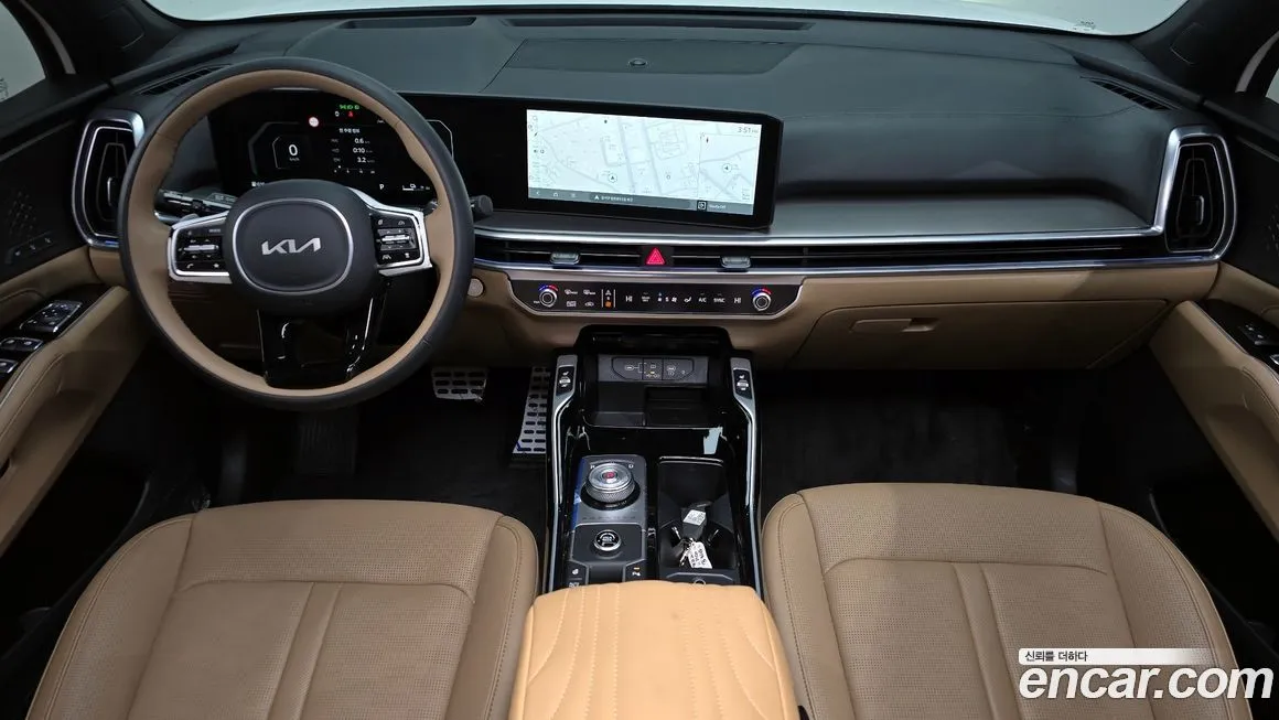 Kia Sorento — фото 8